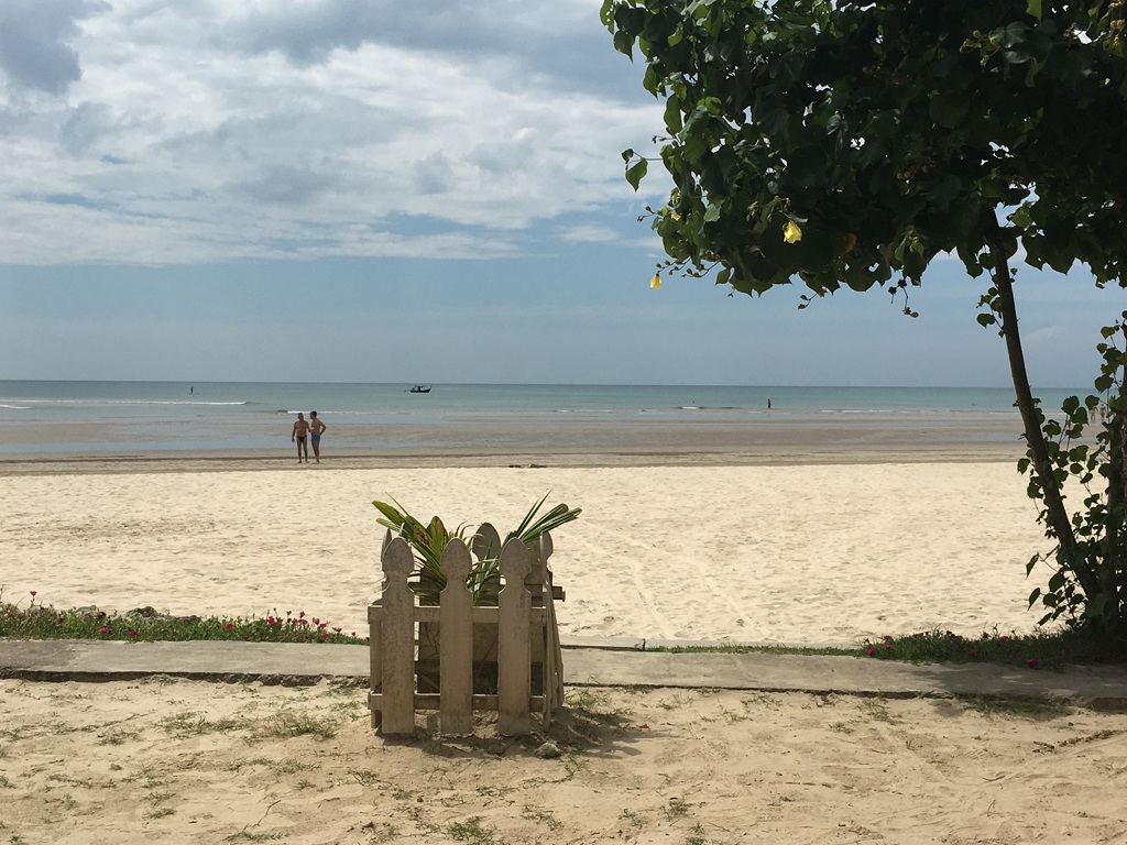 rolige omgivelser ved khao lak