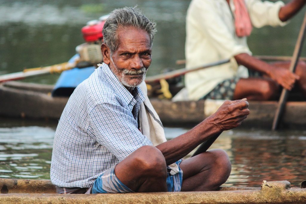 super søde lokale fiskere mødte vi også ved alleppey