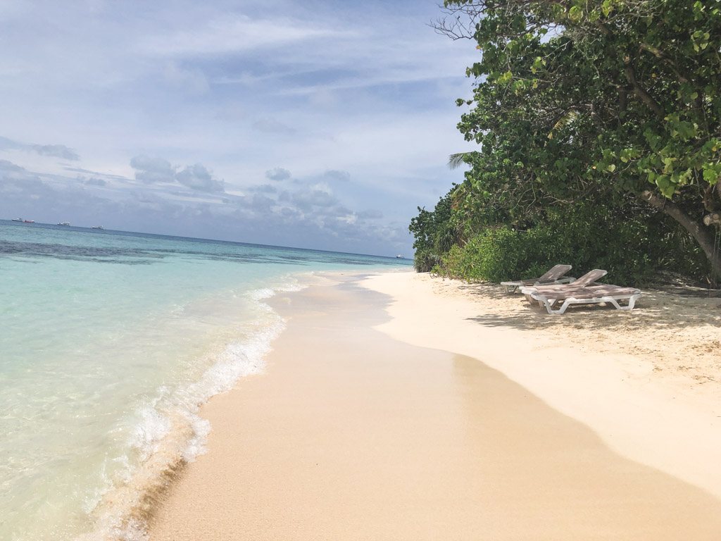 bikinistranden på rasdhoo