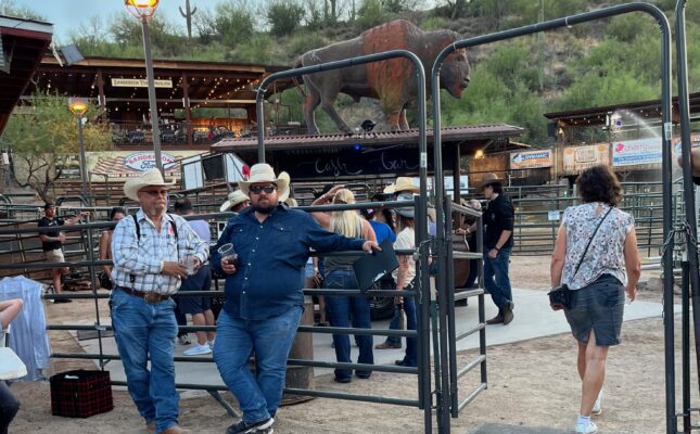 Cave Creek cowboys