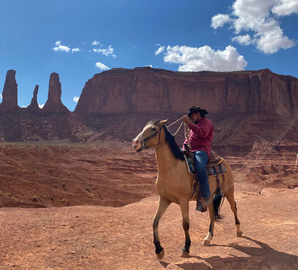 Cowboy i Monument Valley